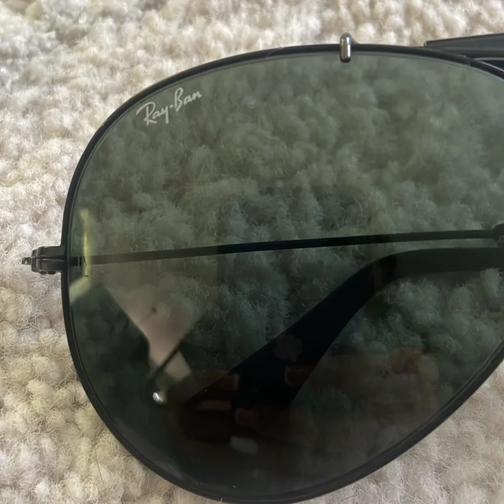 Authentic Vintage Ray-Ban Bausch & Lomb Aviator Sunglasses - Picture 3 of 7